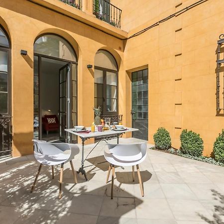 Aparthotel Casa Temprado Siviglia Esterno foto