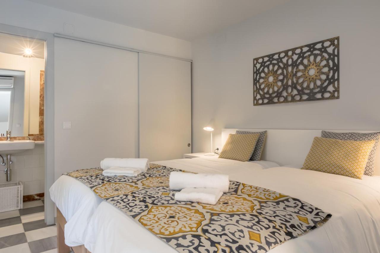 Aparthotel Casa Temprado Siviglia Esterno foto
