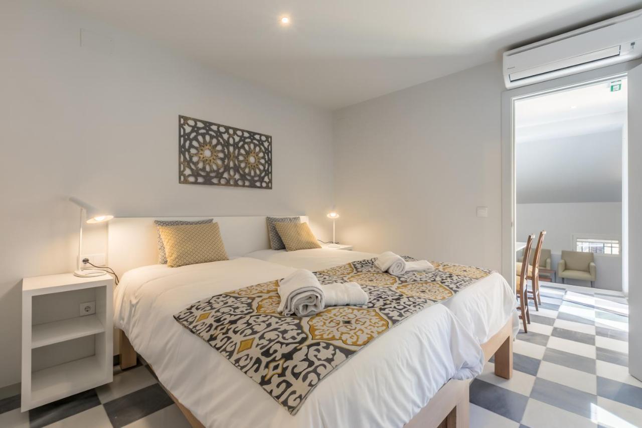 Aparthotel Casa Temprado Siviglia Esterno foto