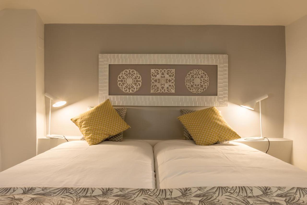 Aparthotel Casa Temprado Siviglia Esterno foto