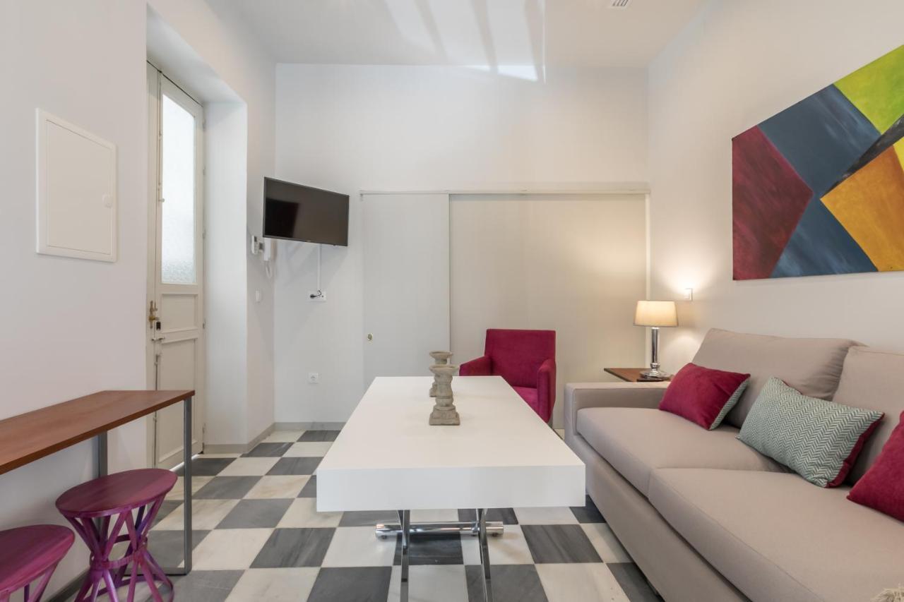 Aparthotel Casa Temprado Siviglia Esterno foto