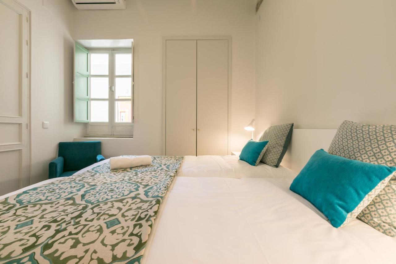 Aparthotel Casa Temprado Siviglia Esterno foto