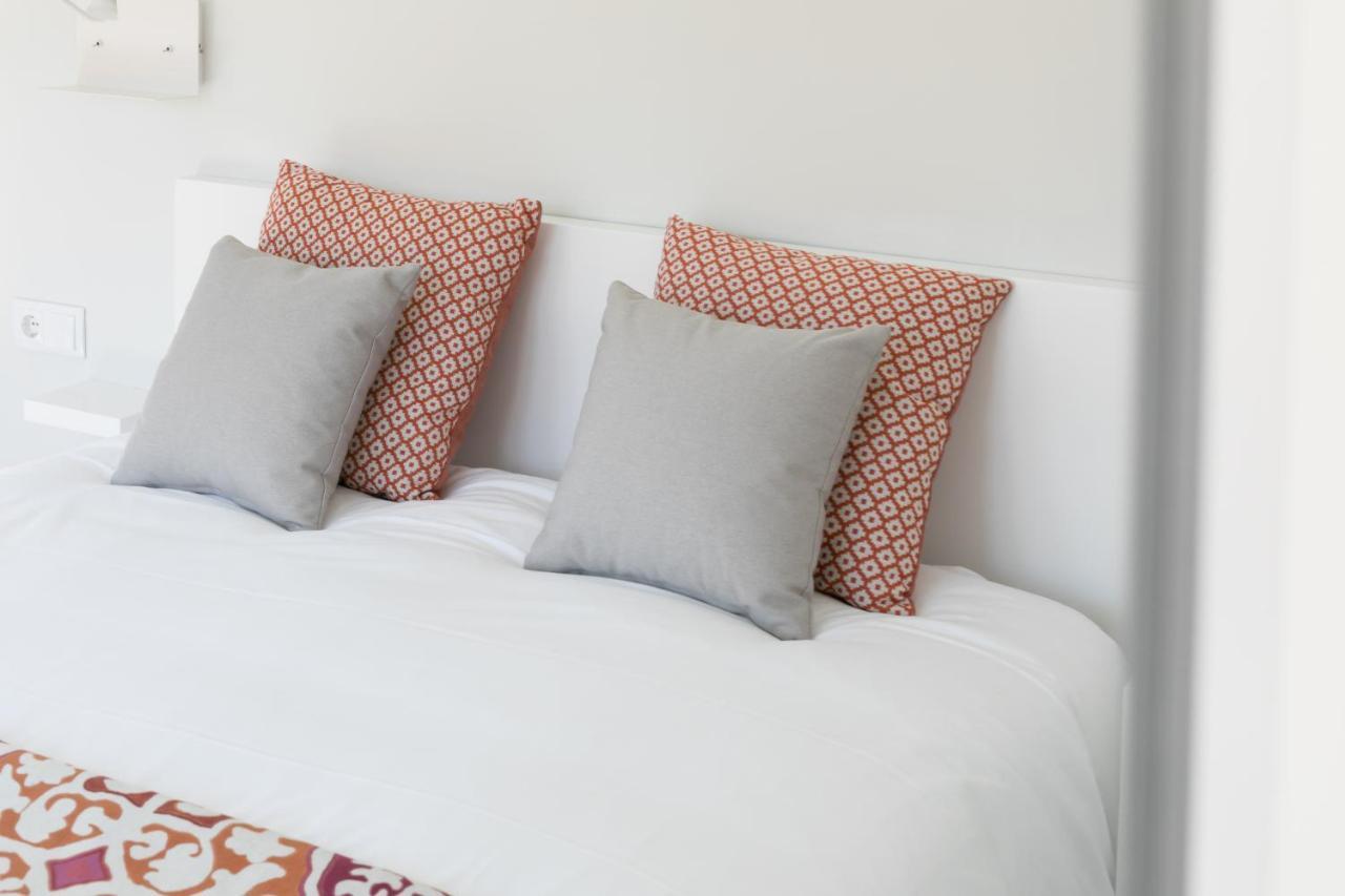 Aparthotel Casa Temprado Siviglia Esterno foto