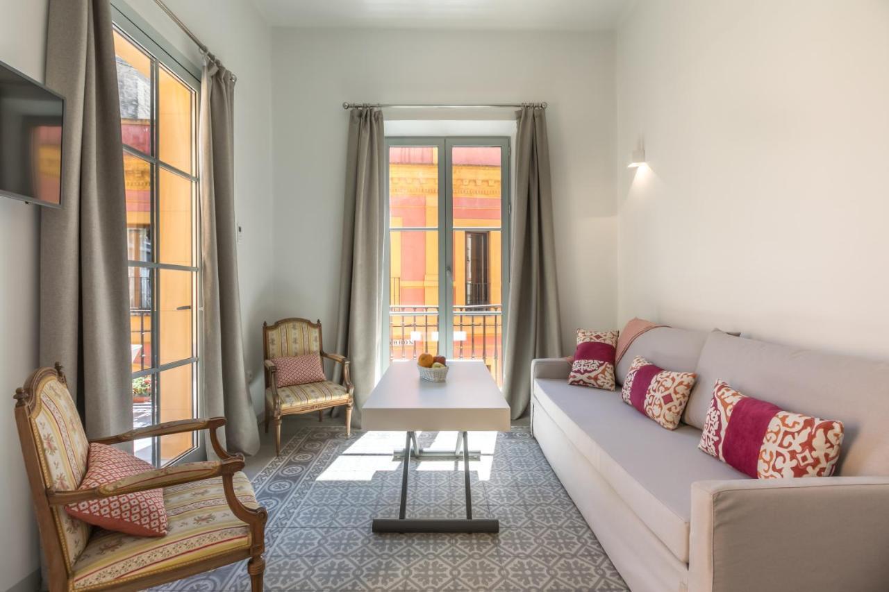 Aparthotel Casa Temprado Siviglia Esterno foto