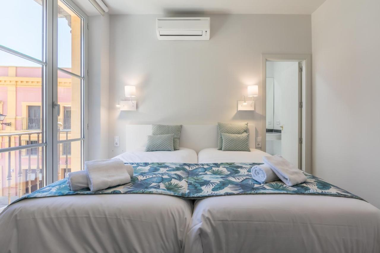 Aparthotel Casa Temprado Siviglia Esterno foto