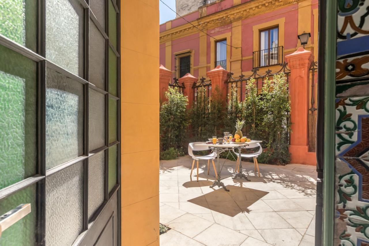 Aparthotel Casa Temprado Siviglia Esterno foto